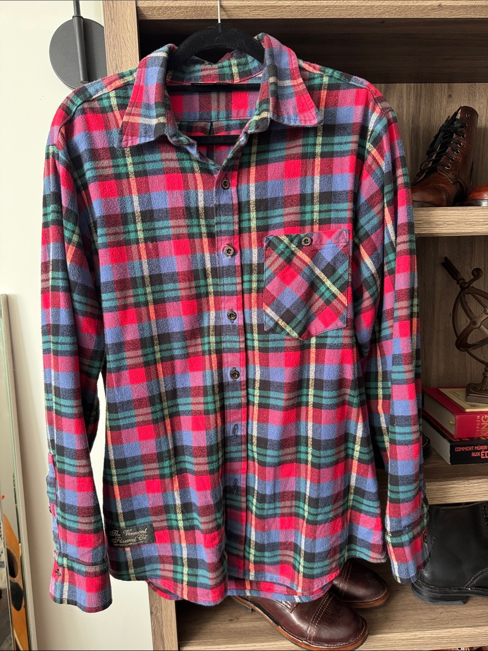 Men's Red Plaid Casual Button-Down Shirt large